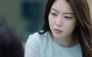 Mẹ chồng phiền muộn vì con dâu vừa ngoan vừa đảm nhưng ít nói cười缩略图