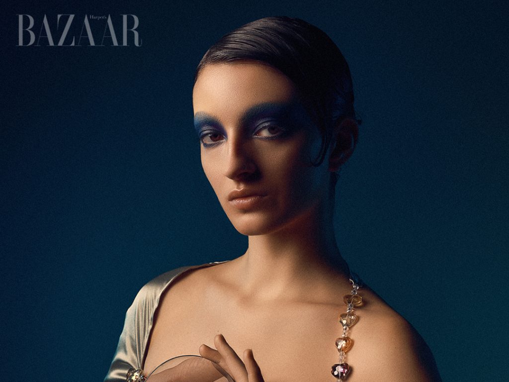 Xanh thẳm – nơi ánh sáng dừng lại, và vẻ đẹp bắt đầu缩略图 Xanh thẳm – nơi ánh sáng dừng lại, và vẻ đẹp bắt đầu缩略图