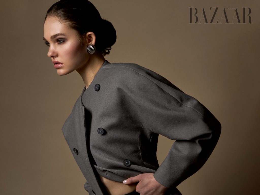 Phong cách thời trang liên tục thay đổi và biến hóa giữa ngày và đêm缩略图