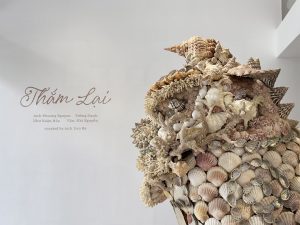 Những tích tụ của khao khát trong triển lãm nhóm Thắm Lại缩略图