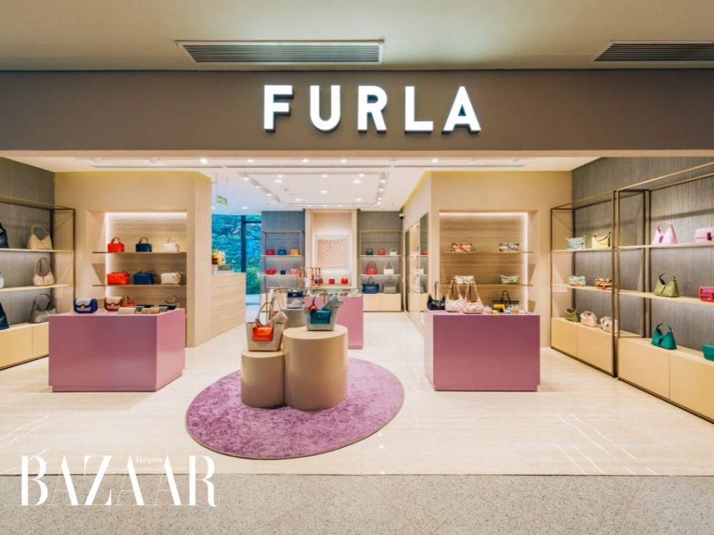 Furla khai trương cửa hàng đong đầy thẩm mỹ đương đại ở Hanoi Centre缩略图