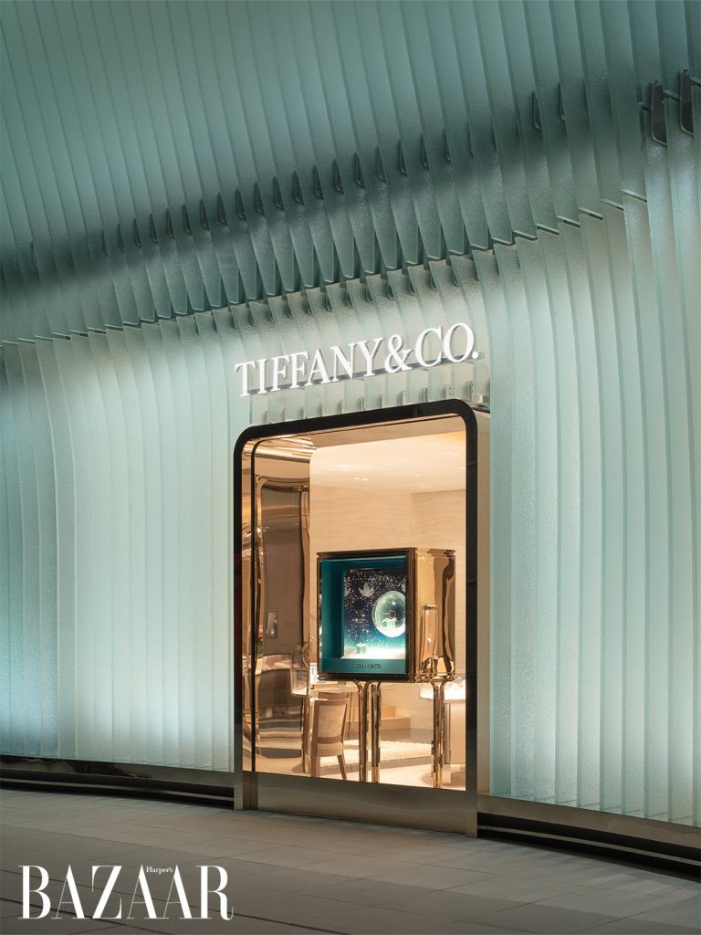 Tập đoàn LVMH khẳng định Hoa Kỳ, Trung Quốc đang hồi phục缩略图