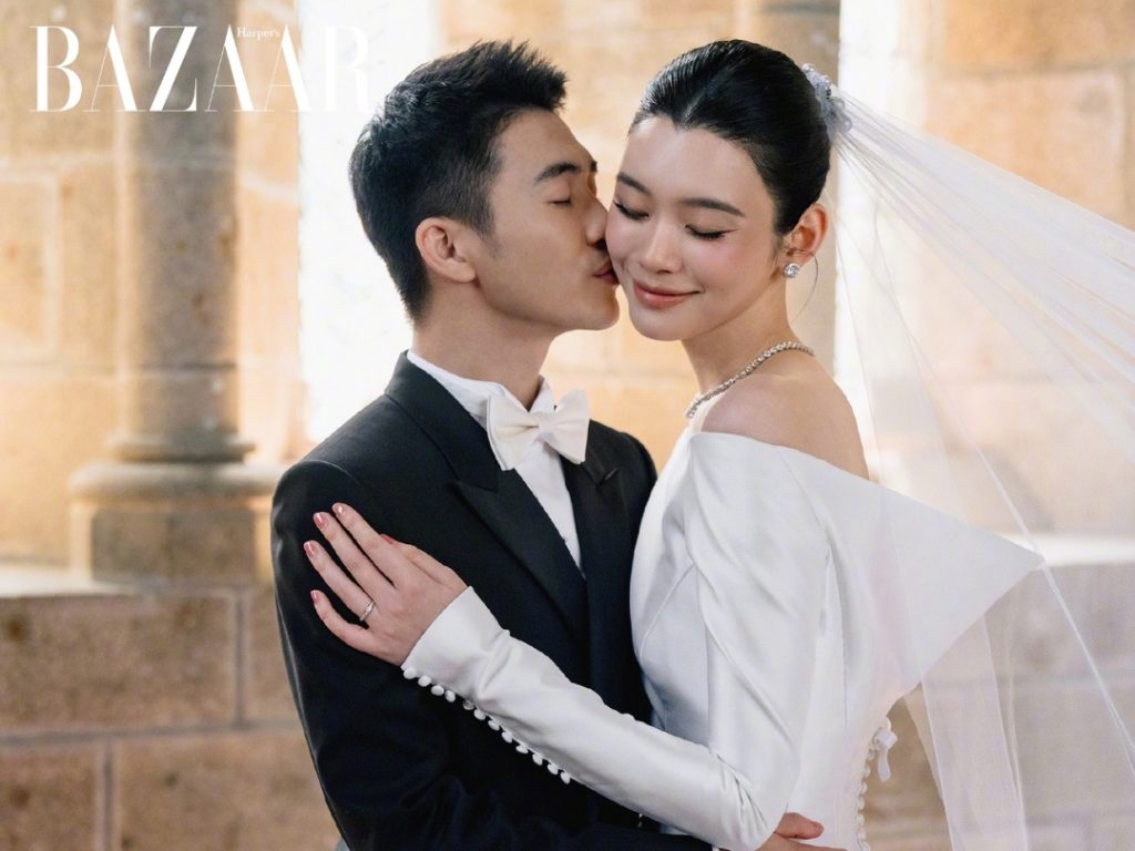 Hề Mộng Dao diện váy cưới haute couture may đo riêng đầu tiên dưới thời Jonathan Anderson tại Dior缩略图 Hề Mộng Dao diện váy cưới haute couture may đo riêng đầu tiên dưới thời Jonathan Anderson tại Dior缩略图