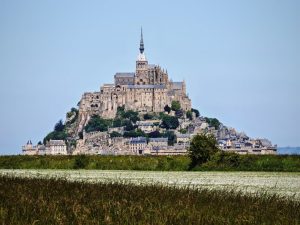 Mont-Saint-Michel ở Pháp, nơi tổ chức lễ cưới của Hề Mộng Dao và Hà Du Quân缩略图