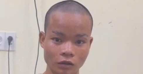 Bắt tạm giam đối tượng 17 tuổi cầm dao đi trộm cắp, hiếp dâm nữ chủ quán缩略图