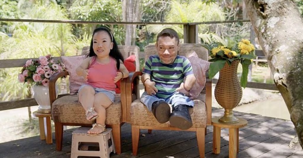 Bên trong ngôi nhà 'đo ni đóng giày' của cặp đôi chồng cao 90cm, vợ cao 91cm缩略图 Bên trong ngôi nhà 'đo ni đóng giày' của cặp đôi chồng cao 90cm, vợ cao 91cm缩略图