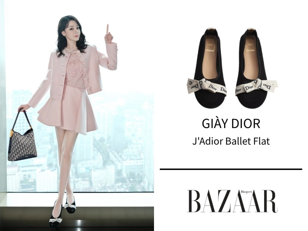 Giày Dior nâng niu bàn chân Địch Lệ Nhiệt Ba như một món quà缩略图 Giày Dior nâng niu bàn chân Địch Lệ Nhiệt Ba như một món quà缩略图