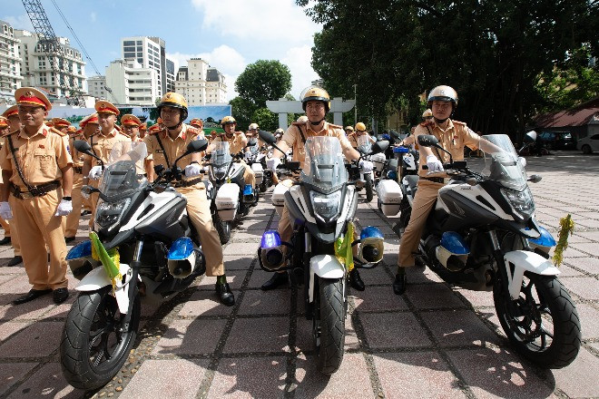 Hà Nội cấm, hạn chế phương tiện trên nhiều tuyến phố trung tâm trong 2 ngày缩略图