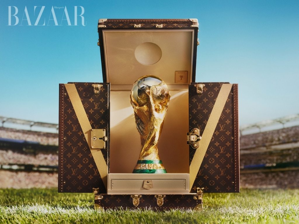 Louis Vuitton chế tác rương đựng Cúp vô địch FIFA World Cup 2026缩略图 Louis Vuitton chế tác rương đựng Cúp vô địch FIFA World Cup 2026缩略图