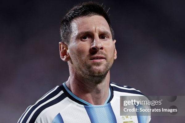 Messi không ghi bàn vẫn xô đổ 2 kỉ lục World Cup ở trận Argentina 3-1 Thuỵ Sĩ缩略图 Messi không ghi bàn vẫn xô đổ 2 kỉ lục World Cup ở trận Argentina 3-1 Thuỵ Sĩ缩略图
