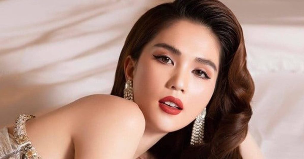 Ngọc Trinh 'muốn được yêu'缩略图 Ngọc Trinh 'muốn được yêu'缩略图
