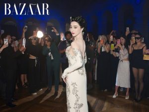 Phạm Băng Băng chưa từng đánh mất vị thế tại Tuần lễ Haute Couture Paris缩略图