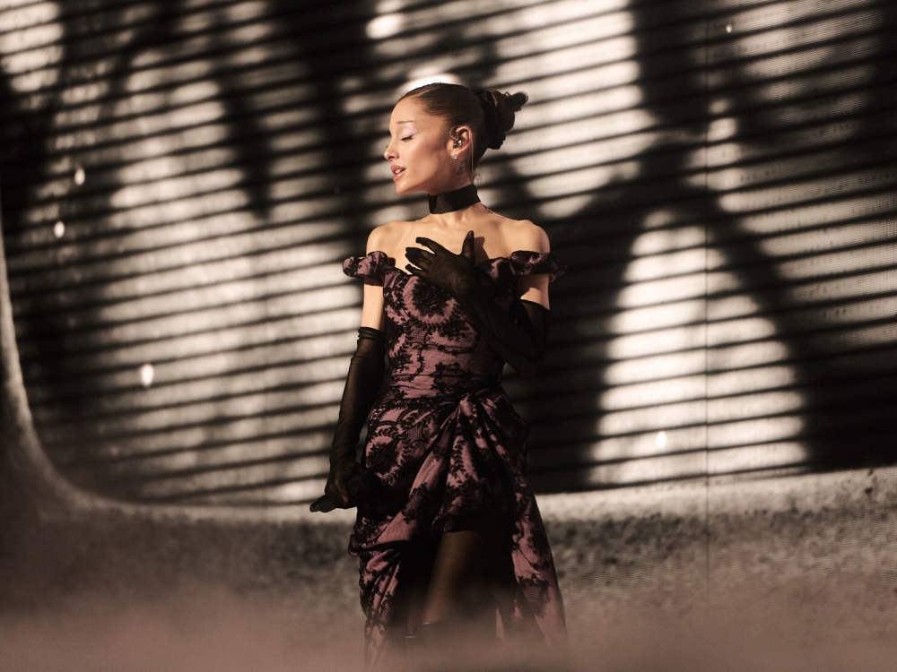 Ariana Grande tạm ngưng hoạt động ca nhạc từ tháng 9/2026缩略图 Ariana Grande tạm ngưng hoạt động ca nhạc từ tháng 9/2026缩略图