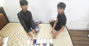 Bắt anh em sinh đôi 17 tuổi trộm 27 iPhone ở Đà Nẵng缩略图