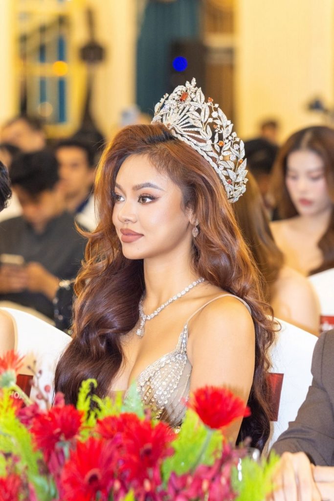 Miss Charm quốc tế thay đổi cách tuyển chọn đại diện Việt Nam khi lần đầu tổ chức Miss Charm Vietnam缩略图 Miss Charm quốc tế thay đổi cách tuyển chọn đại diện Việt Nam khi lần đầu tổ chức Miss Charm Vietnam缩略图