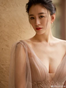 Cuộc đời &amp;apos;hồng nhan bạc phận&amp;apos; của Lý Tiểu Nhiễm: Tôi sống một mình đang rất ổn缩略图