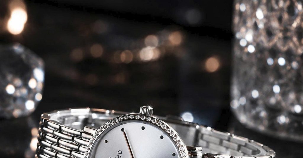 Đồng hồ Diamond D – Tinh tế trong từng khoảnh khắc缩略图