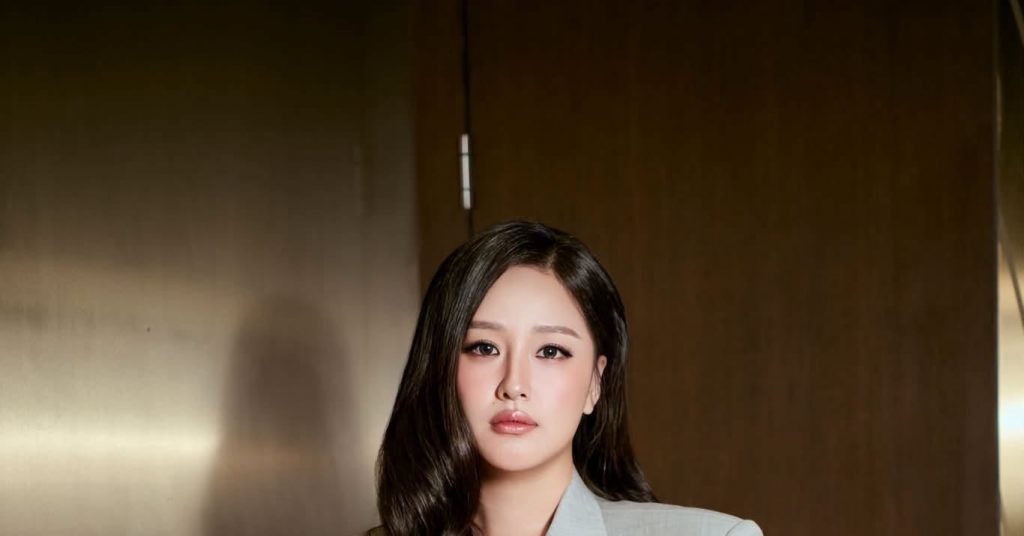 Hoa hậu Mai Phương Thúy trở lại với diện mạo nổi bật, diện set đồ tiền tỷ缩略图