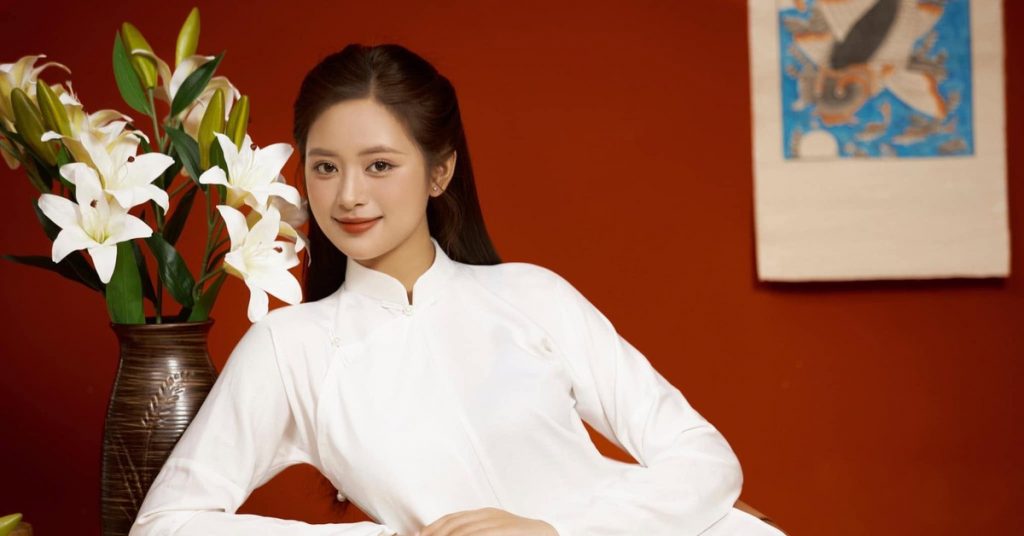 Lần đầu 'chạm ngõ' điện ảnh của mỹ nhân phim giờ vàng, từng thi Hoa hậu Việt Nam缩略图 Lần đầu 'chạm ngõ' điện ảnh của mỹ nhân phim giờ vàng, từng thi Hoa hậu Việt Nam缩略图
