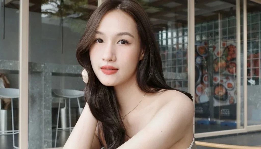 Nàng WAGs quyến rũ bậc nhất Thái Lan缩略图 Nàng WAGs quyến rũ bậc nhất Thái Lan缩略图