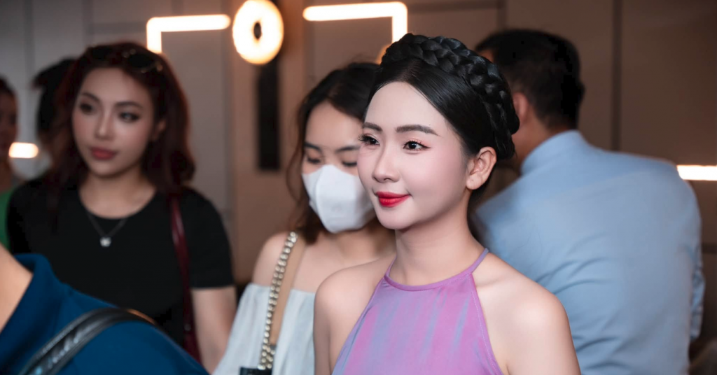 Top 4 dòng nhạc dân gian Mai Thu Hương tái xuất Sao Mai sau bốn năm缩略图 Top 4 dòng nhạc dân gian Mai Thu Hương tái xuất Sao Mai sau bốn năm缩略图