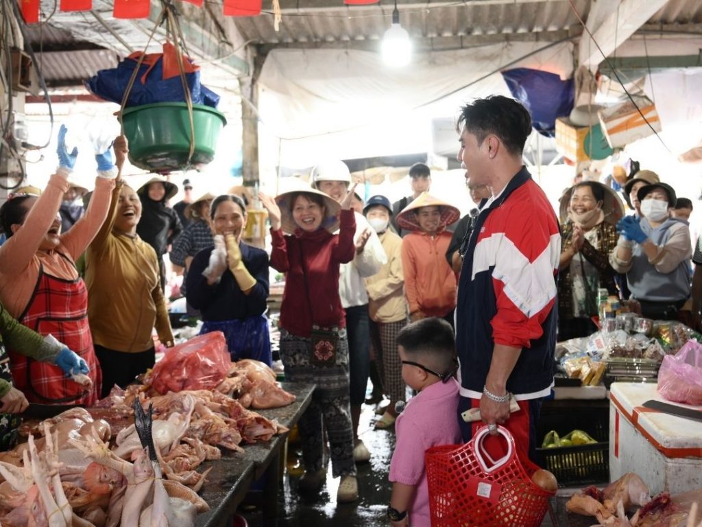 Lê Dương Bảo Lâm “quậy đục nước” tập 1 Bố Ơi Mình Đi Đâu Thế?缩略图 Lê Dương Bảo Lâm “quậy đục nước” tập 1 Bố Ơi Mình Đi Đâu Thế?缩略图