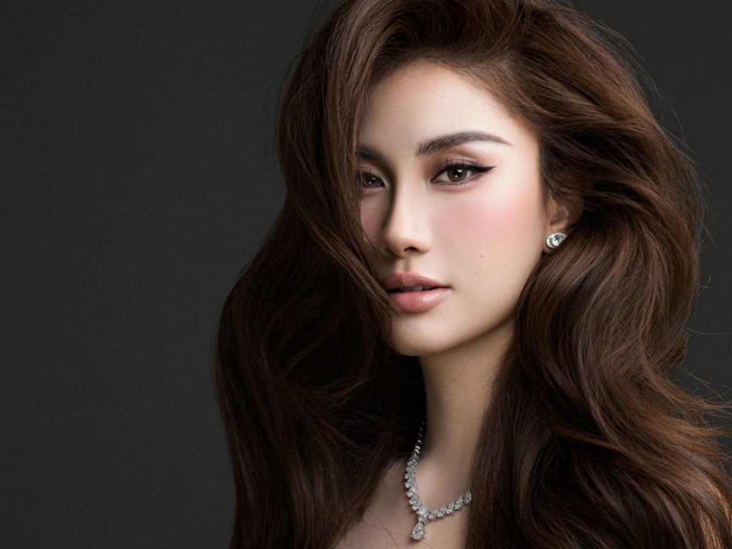 Hoa hậu Nguyễn Hoàng Phương Linh lần đầu đến Paris Fashion Week缩略图