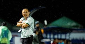 Chê thẳng bóng đá Thái Lan, HLV Park Hang-seo phải công khai nói lời xin lỗi缩略图