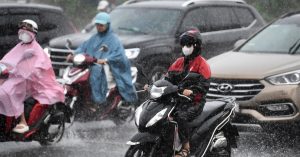 Hà Nội còn mưa lớn suốt đêm nay và ngày mai 17/9, miền Bắc sắp giảm mưa缩略图