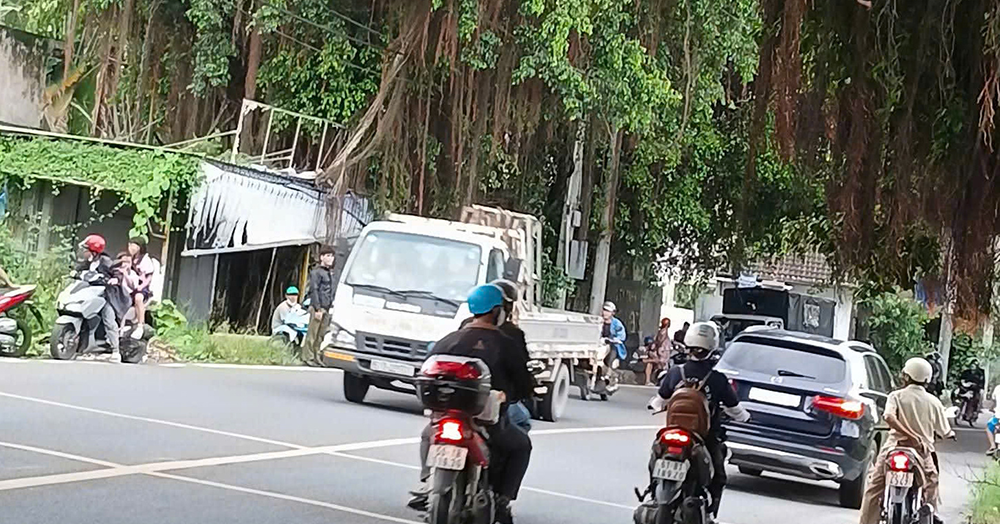 Một gia đình ở TPHCM bị tấn công, 2 người tử vong缩略图