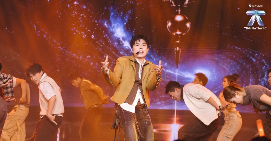 Tinh Hà 'Say Hi' nóng lên trước chặng cuối: Ca khúc bùng nổ, concert cháy vé缩略图 Tinh Hà 'Say Hi' nóng lên trước chặng cuối: Ca khúc bùng nổ, concert cháy vé缩略图