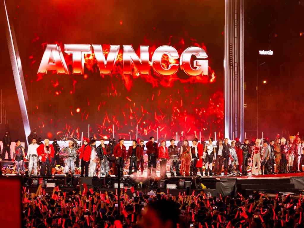 Mặc trời mưa, Concert Anh trai vượt ngàn chông gai 2026 vẫn bùng nổ cảm xúc缩略图 Mặc trời mưa, Concert Anh trai vượt ngàn chông gai 2026 vẫn bùng nổ cảm xúc缩略图