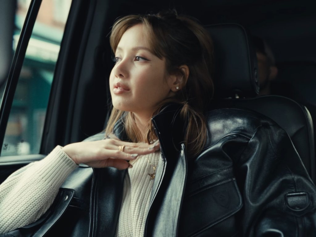 Review Always Lalisa (2026): Một Lisa đầy vết xước sau tấm màn nhung缩略图