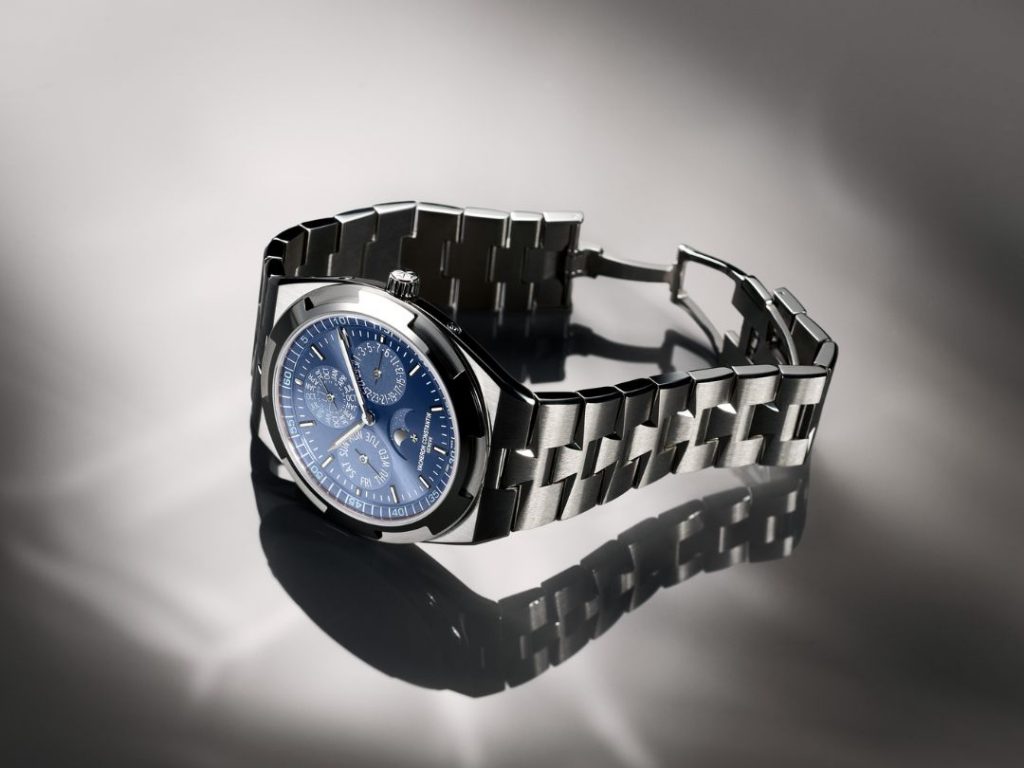 Vacheron Constantin kỷ niệm 30 năm ra mắt BST đồng hồ Overseas với phiên bản giới hạn缩略图 Vacheron Constantin kỷ niệm 30 năm ra mắt BST đồng hồ Overseas với phiên bản giới hạn缩略图