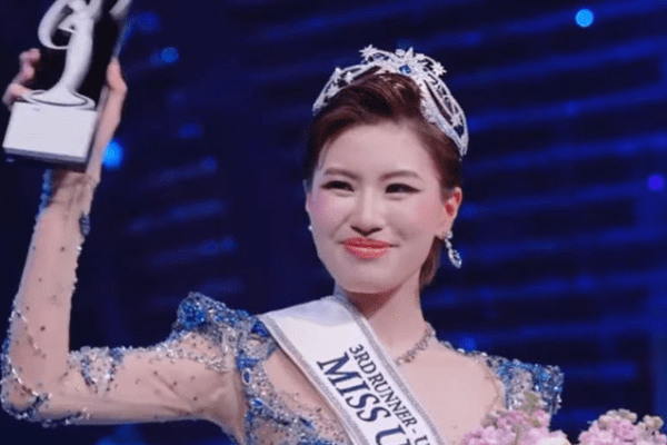 Ca sĩ Việt vừa lên ngôi Á hậu Miss Universe: Có hit toàn cầu còn đóng phim trăm tỷ, tiểu thuyết cũng không dám viết缩略图 Ca sĩ Việt vừa lên ngôi Á hậu Miss Universe: Có hit toàn cầu còn đóng phim trăm tỷ, tiểu thuyết cũng không dám viết缩略图