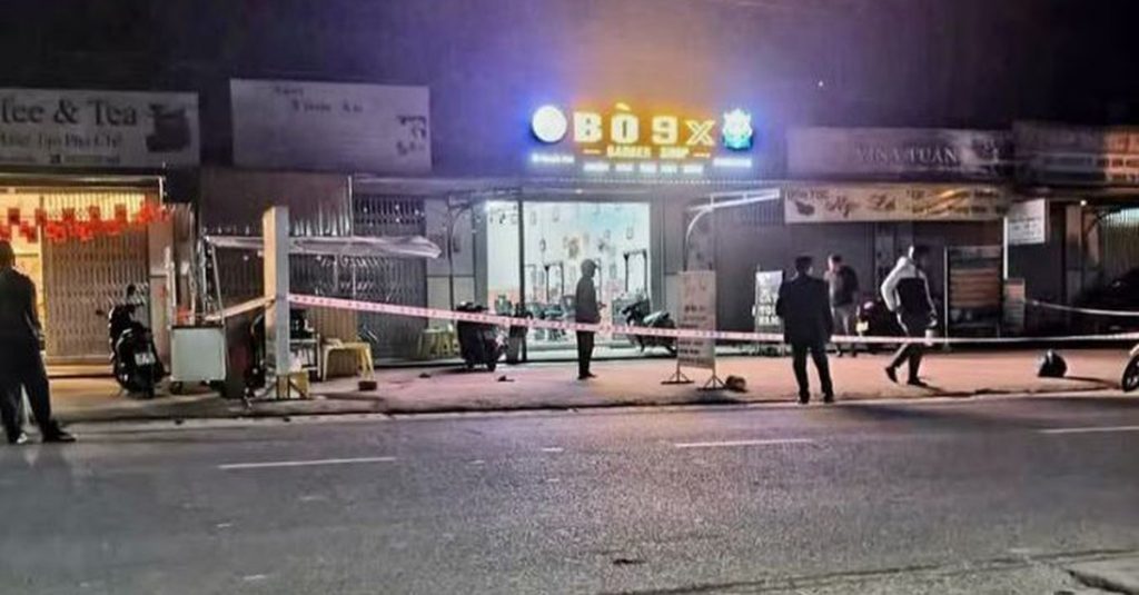 Đón em trai sau cuộc nhậu, anh bị chém tử vong缩略图 Đón em trai sau cuộc nhậu, anh bị chém tử vong缩略图