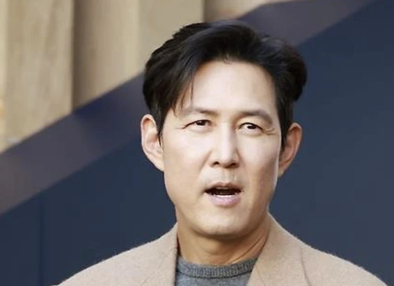 Lee Jung Jae tiết lộ điều vẫn giấu kín về 'Squid Game' mùa 3缩略图 Lee Jung Jae tiết lộ điều vẫn giấu kín về 'Squid Game' mùa 3缩略图