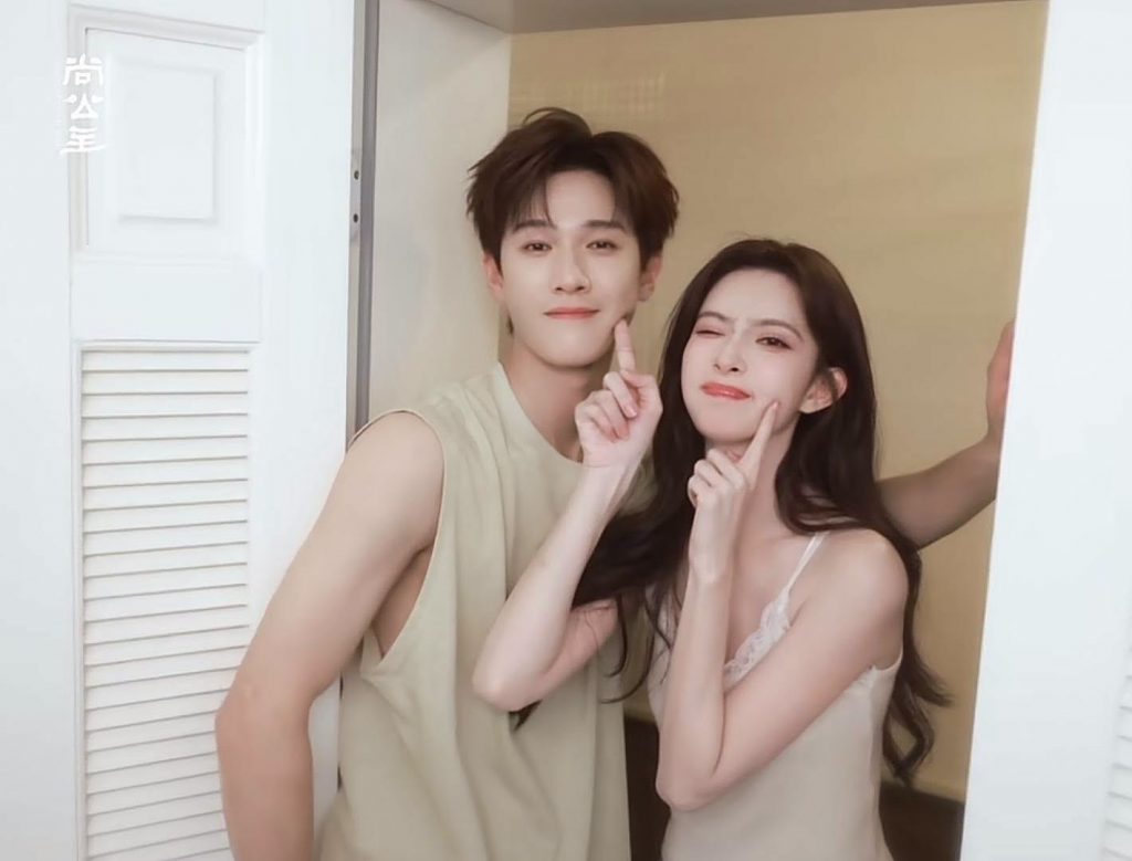 Mạnh Tử Nghĩa và Lý Quân Nhuệ bất ngờ lạnh nhạt, rộ nghi vấn rạn nứt tình cảm缩略图 Mạnh Tử Nghĩa và Lý Quân Nhuệ bất ngờ lạnh nhạt, rộ nghi vấn rạn nứt tình cảm缩略图