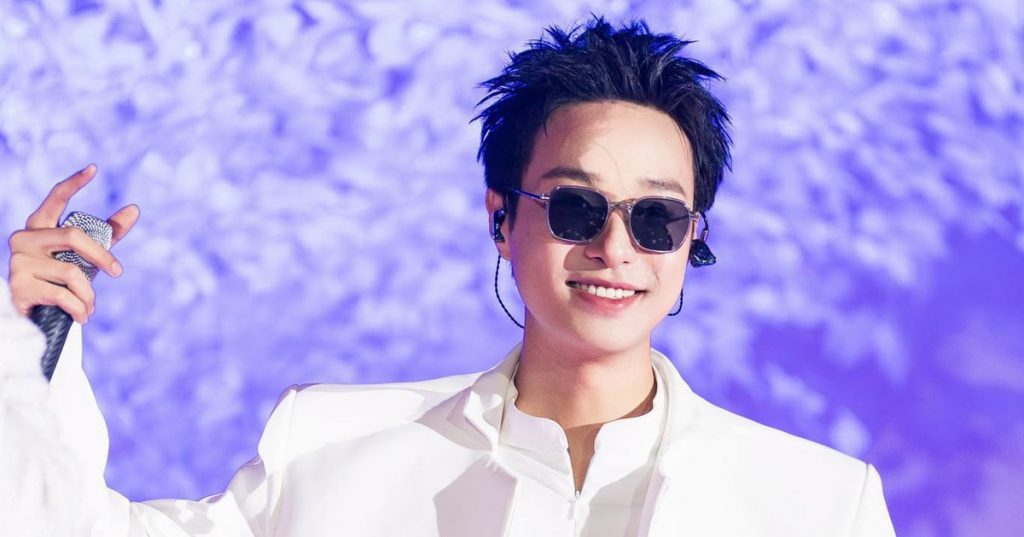 Nam ca sĩ là “Chiến tướng” của Anh Trai Vượt Ngàn Chông Gai vẫn bị nhà trường gọi về… thi học kỳ缩略图 Nam ca sĩ là “Chiến tướng” của Anh Trai Vượt Ngàn Chông Gai vẫn bị nhà trường gọi về… thi học kỳ缩略图