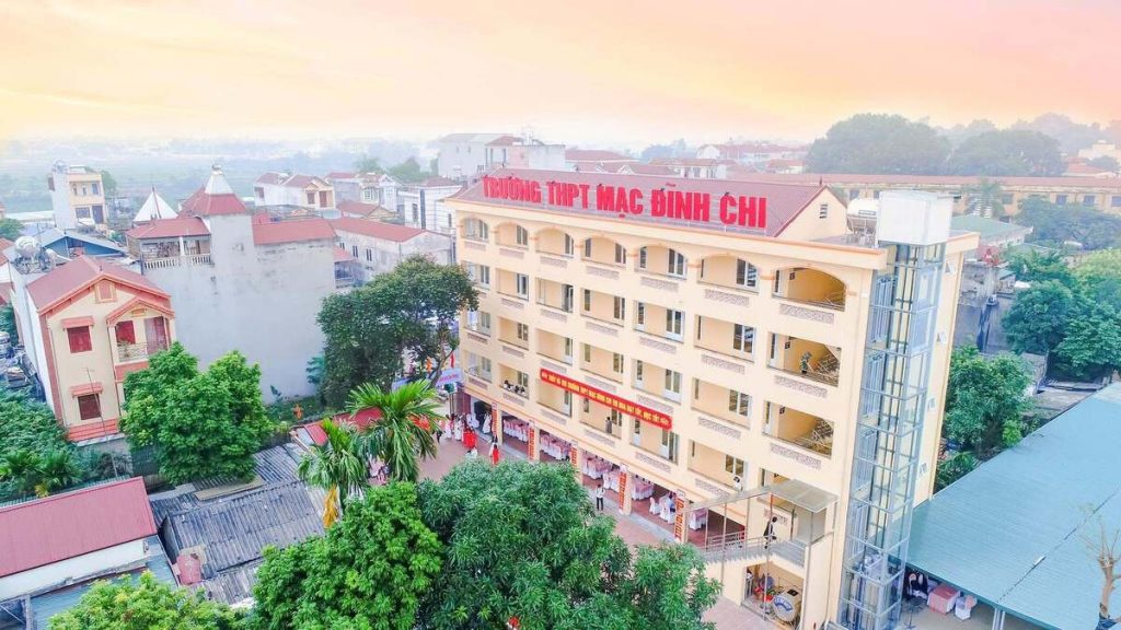Nam sinh đánh cô giáo ở Hà Nội có thể bị xử lý nào?缩略图