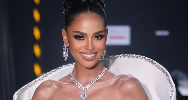 Người đẹp 30 tuổi vượt Emoura Phạm giành Miss Grand International 2026 là ai?缩略图 Người đẹp 30 tuổi vượt Emoura Phạm giành Miss Grand International 2026 là ai?缩略图