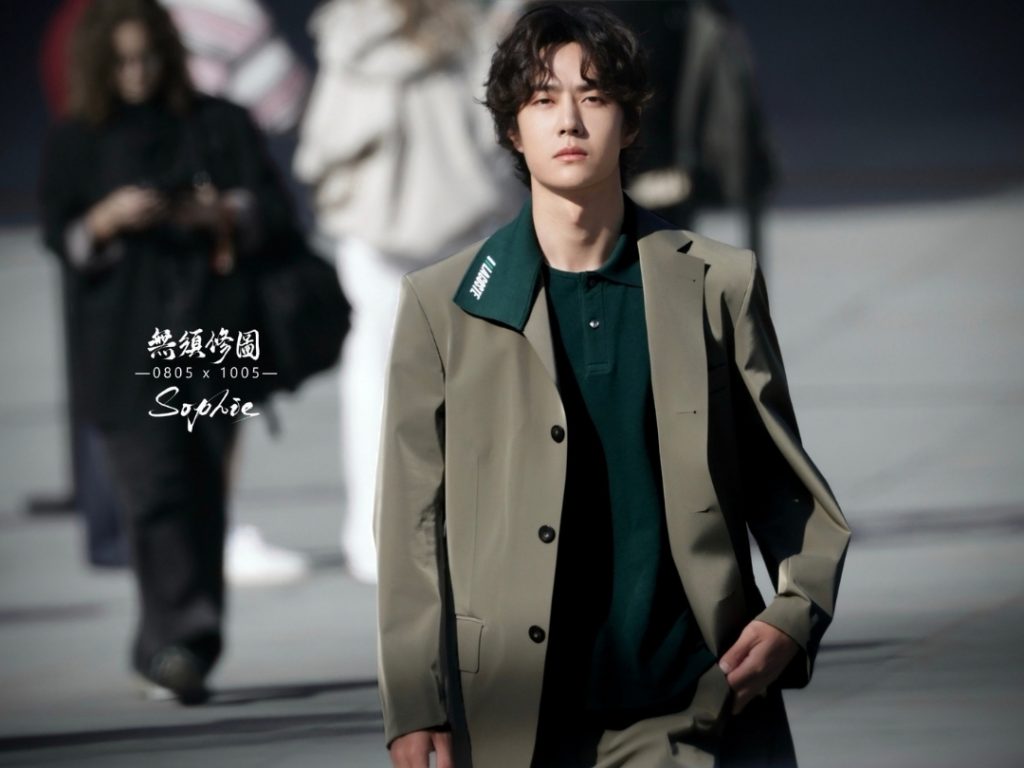 Vương Nhất Bác và Lacoste làm mới cách diện áo polo với suit缩略图 Vương Nhất Bác và Lacoste làm mới cách diện áo polo với suit缩略图